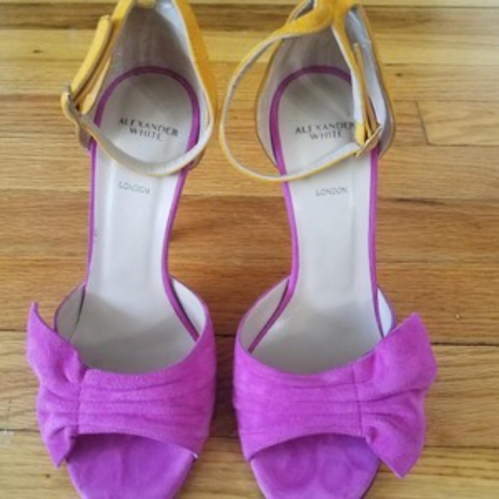 ALEXANDER WHITE SANDALS